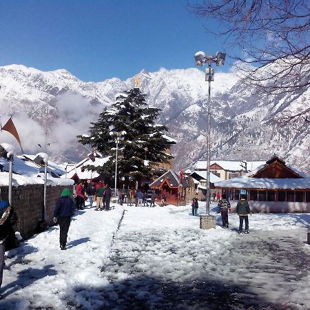 Hotel Bharmour View Brāhmaur Dış mekan fotoğraf