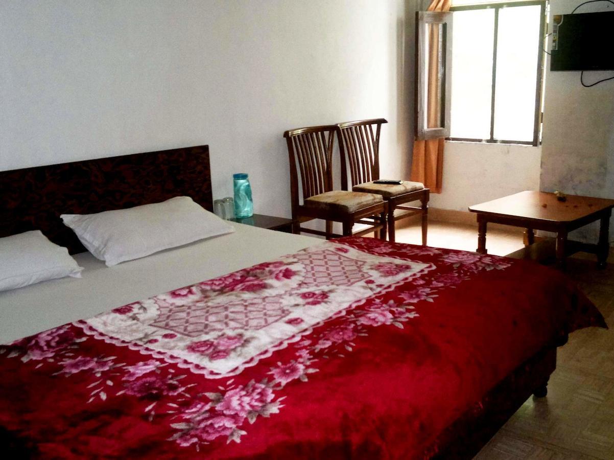 Hotel Bharmour View Brāhmaur Oda fotoğraf